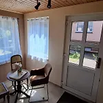 Romantic Retreat In Prázdninový dům Kröpelin